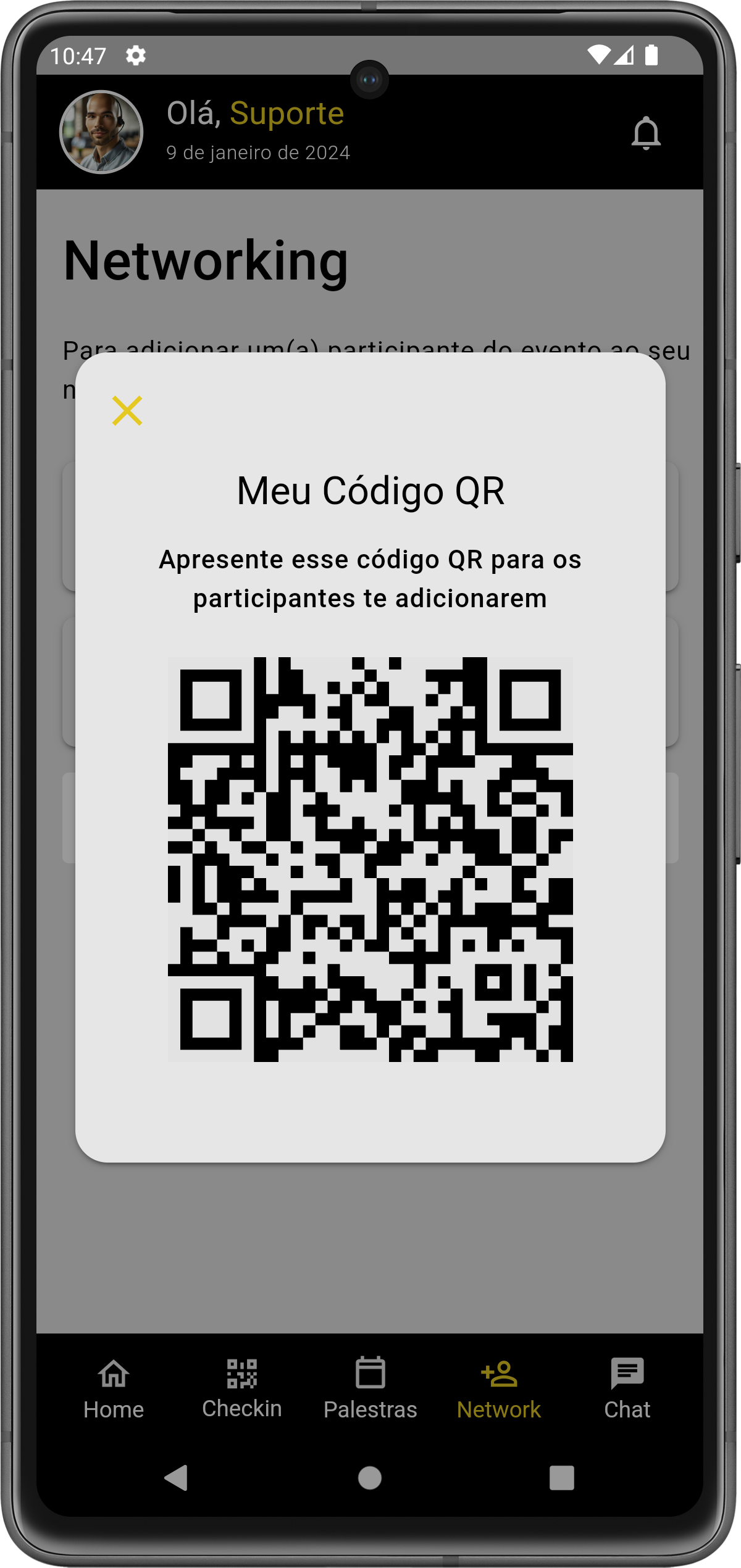 Imagens do aplicativo no celular com telas de cadastro